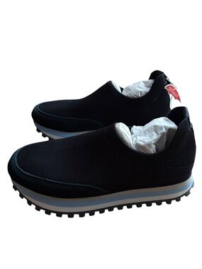 Blondo Lakelyn Waterproof Knit Slip On Sneakers Navy Size 8 NIB